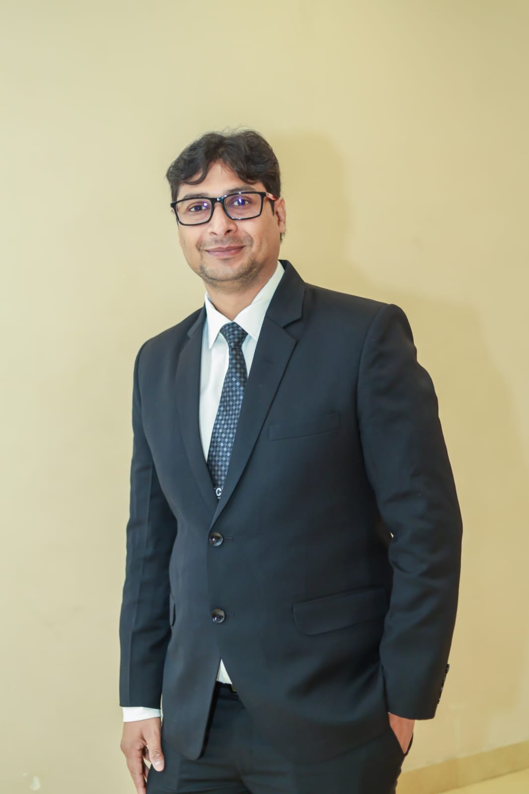 Saket Saraf — Chartered Accountant
